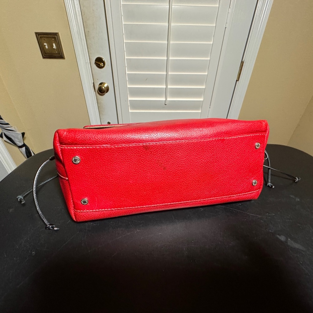 Kate Spade red with black leather lace handle shoulder bag - Picture 7 of 10